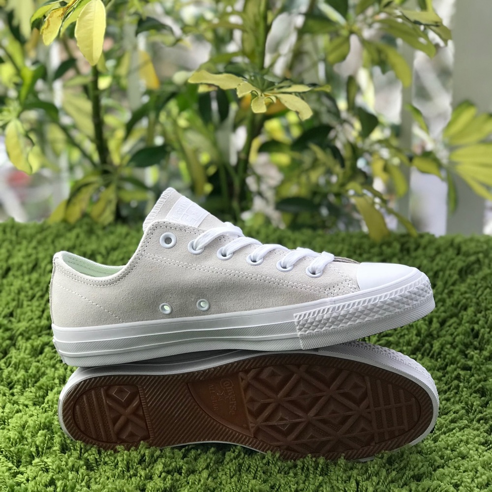NWT Converse AdVulk CTAS Pro Suede Cream WMNS - Picture 2 of 7